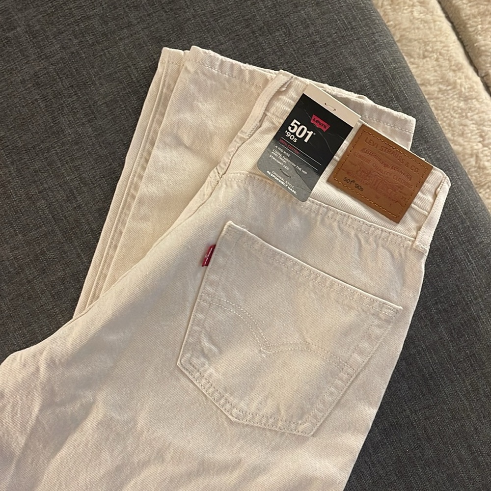 NWT Levis 501 90s Ecru Size 26x32